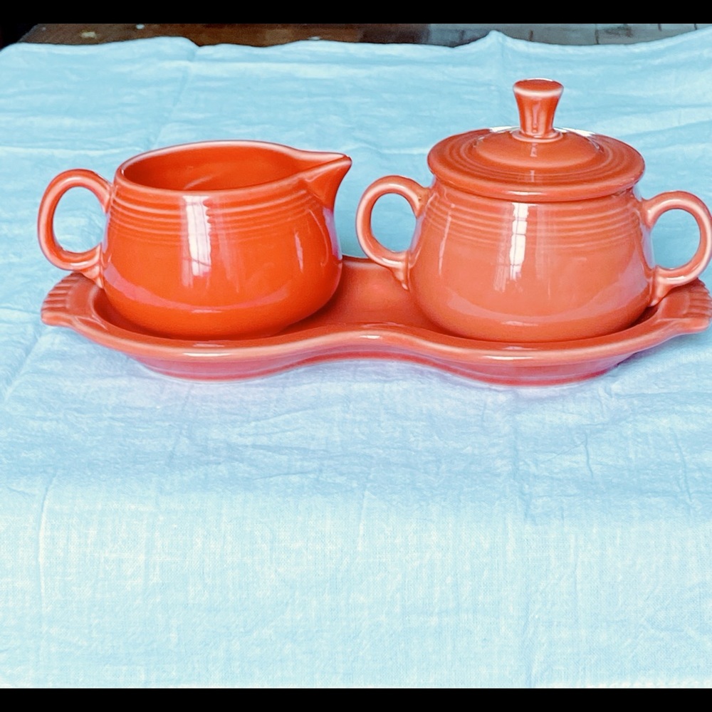 Fiesta ware Creamer Sugar Tray Set. Persimmon (or Poppy?) Excel Cond